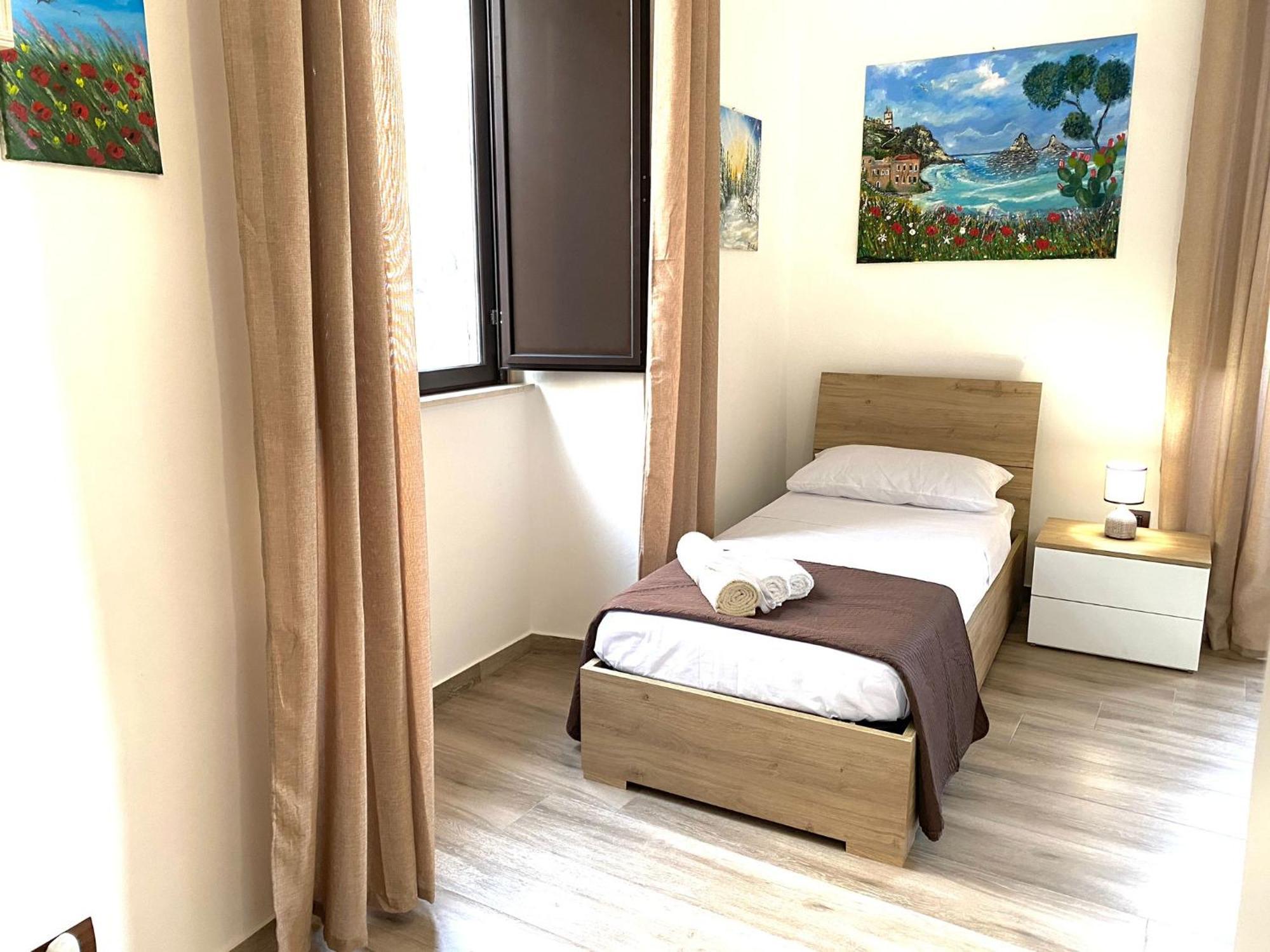 Casa Silos Appartamento Aeroporto di Catania Fontana Rossa